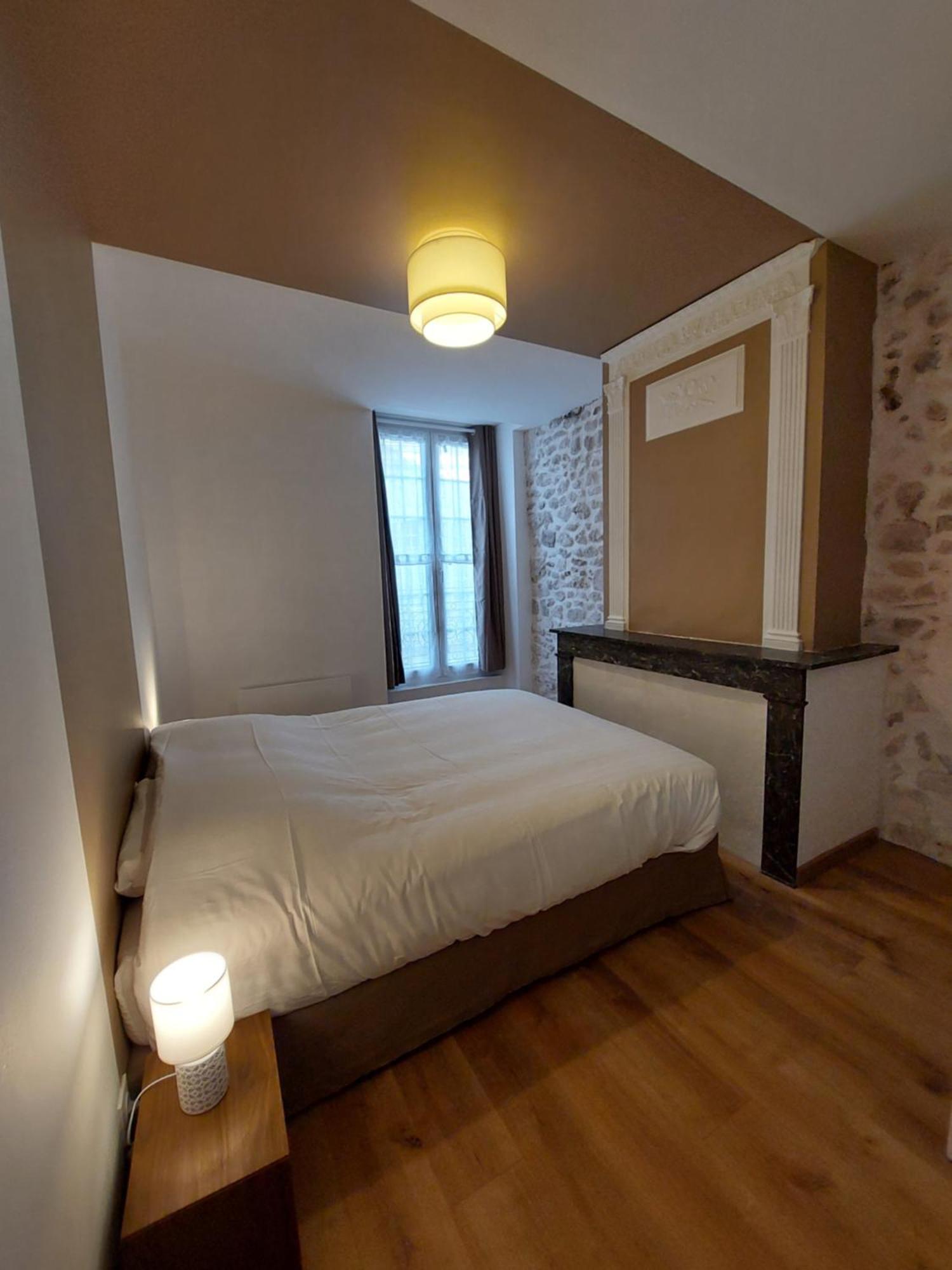Appartements L'Hirondelle Beaugency Exterior photo