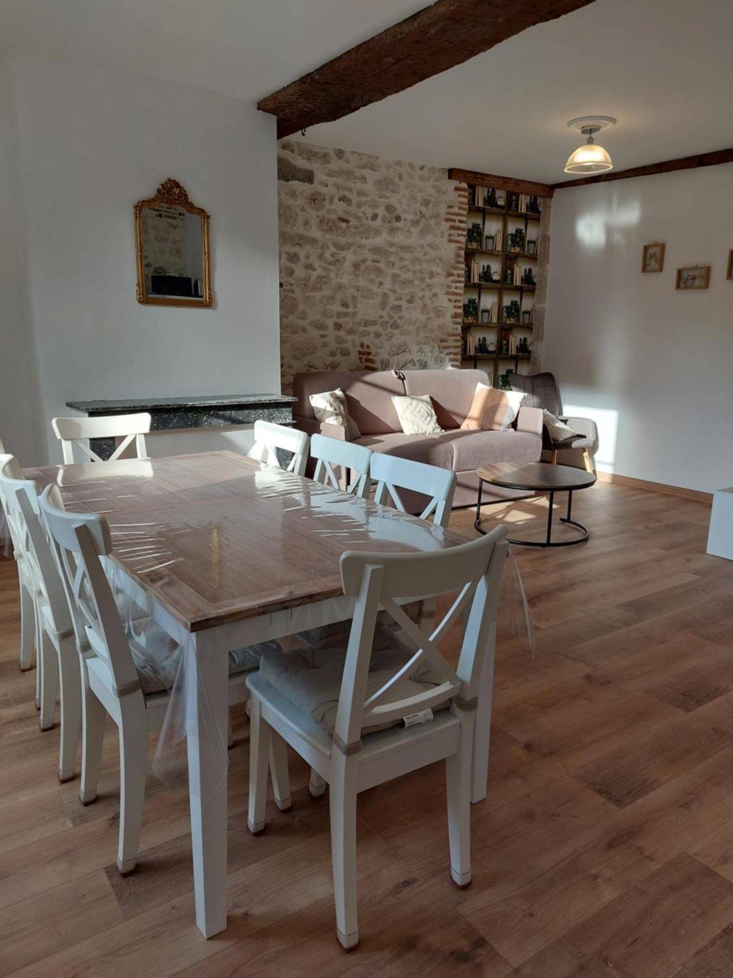 Appartements L'Hirondelle Beaugency Exterior photo